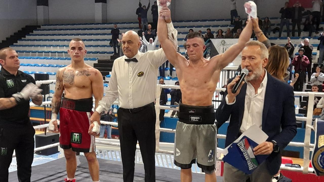 Impresa Andrea Aroni: vince il titolo italiano dei supermedi