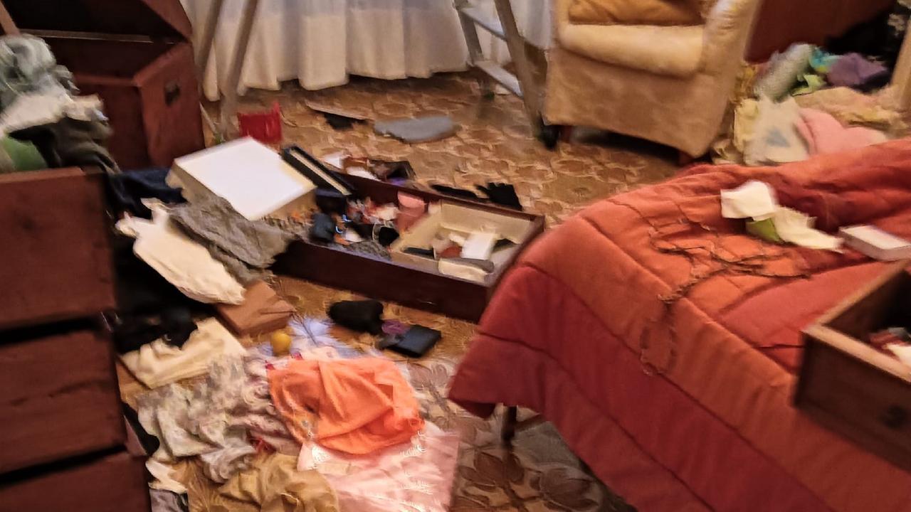 Il segni del passaggio dei ladri (foto d'archivio)