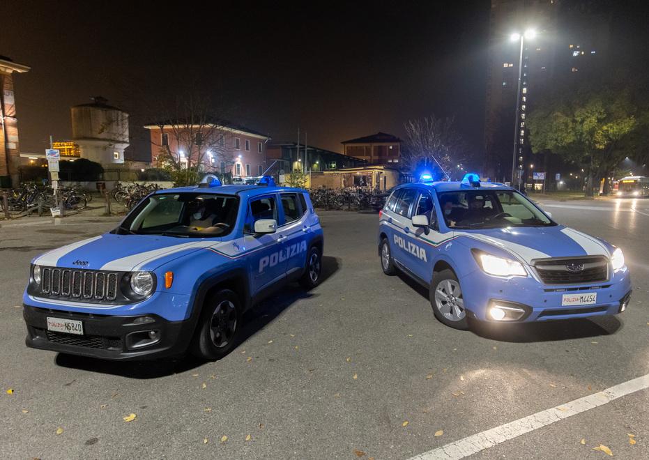 Tenta di rapinare una donna trans in stazione a Ferrara ma viene arrestato
