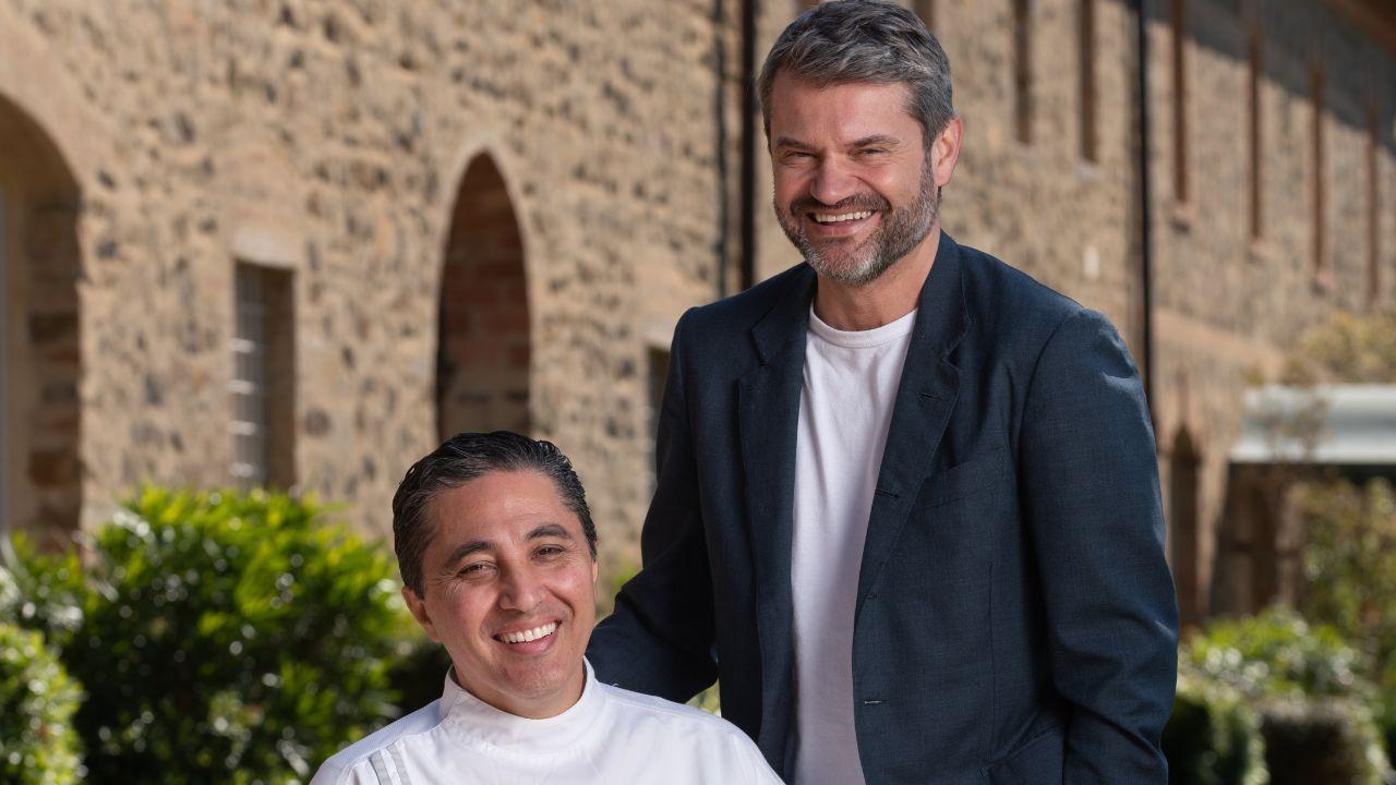 
	Aniello Siano insieme ad Enrico Bartolini

