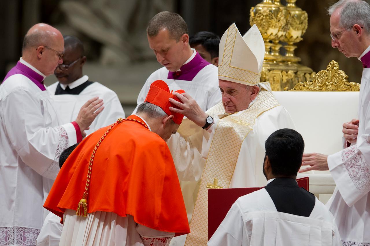 
	Citt&agrave;&nbsp;&nbsp;del Vaticano 5 ottobre 2019, concistoro ordinario pubblico per l'elezione dei nuovi cardinali: &nbsp;Matteo Zuppi con papa Francesco

