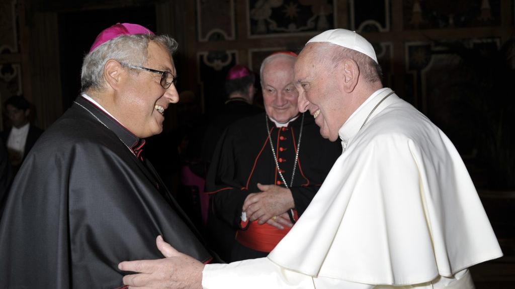 Un incontro di qualche anno fa tra monsignor Nerbini e papa Francesco