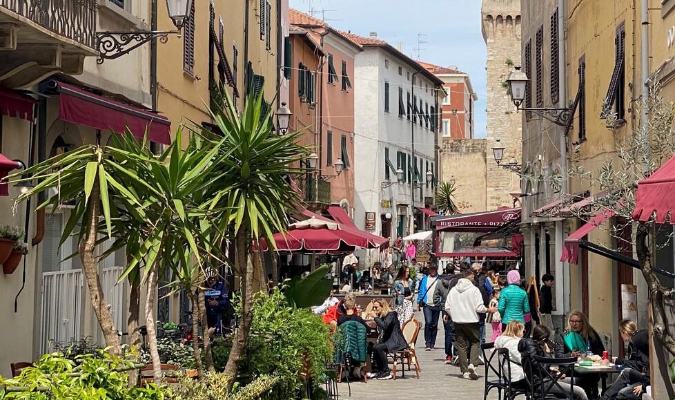 Piombino, rimane una meta turistica estiva nonostante buone prenotazioni per i ponti del 25 aprile e primo maggio