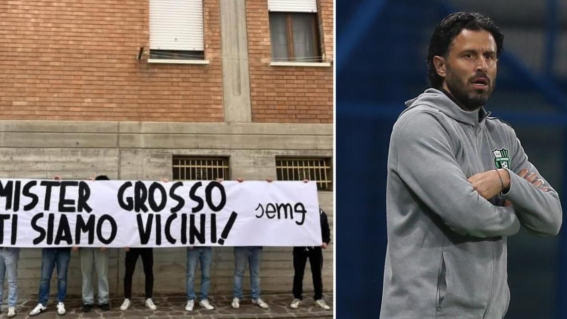 Lo striscione dei tifosi per Grosso