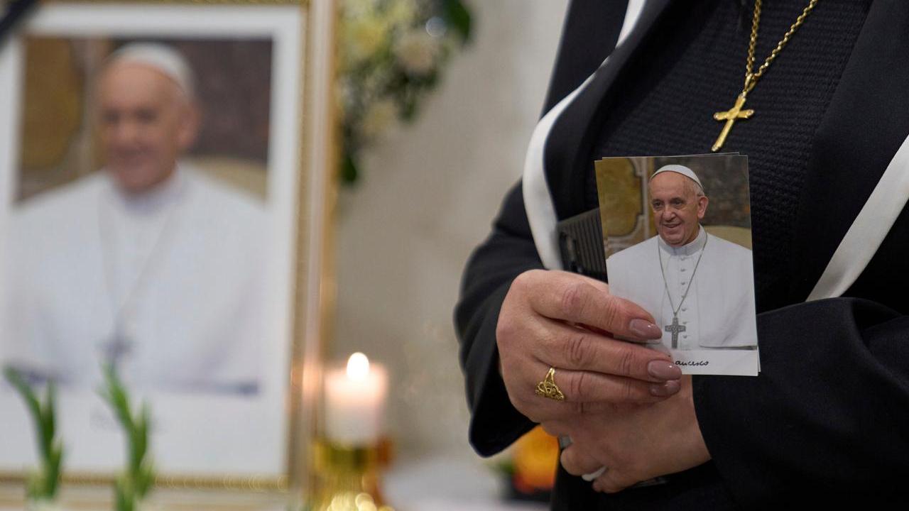 I funerali di Francesco Bergoglio saranno celebrati a San Pietro sabato 26 aprile