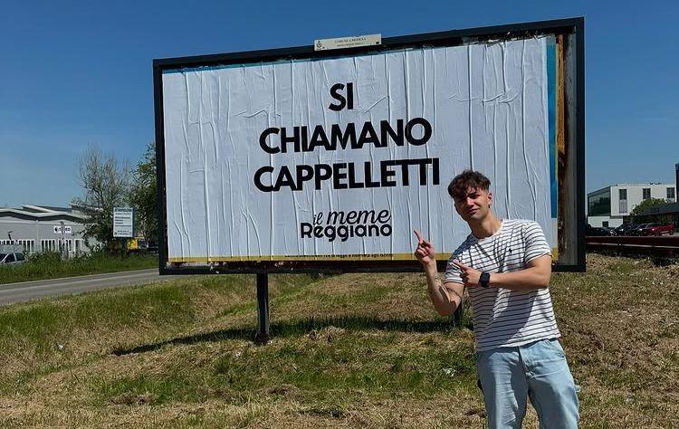 
	Salvatore Cusimano e il cartellone

