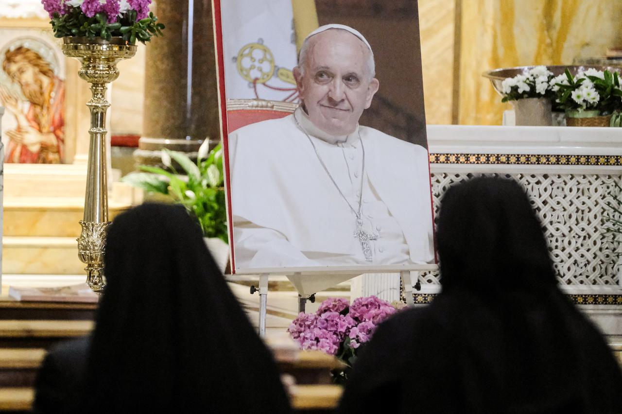 Il futuro della Chiesa dopo Papa Francesco? Il teologo pisano: «Possibile un pontefice africano ma in conclave tante incertezze»