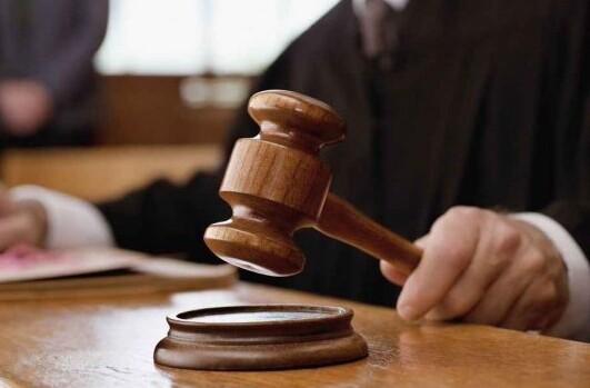 Firenze, rumori condominiali da stress: condannata a risarcire la vicina di casa