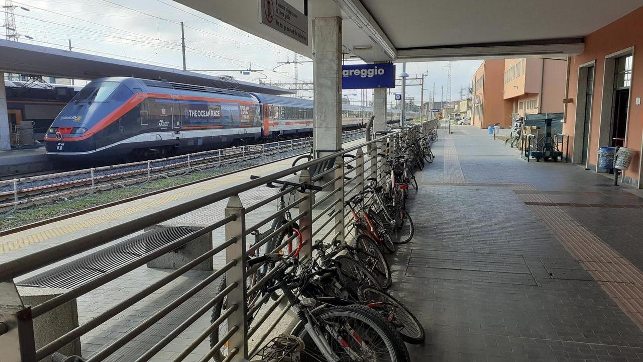 La stazione di Viareggio