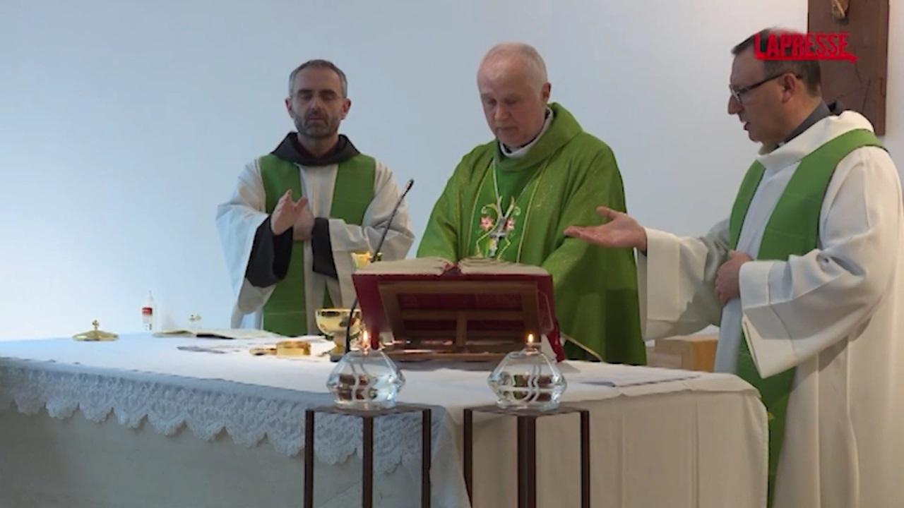 
	La messa di monsignor Giuliodori al Gemelli

