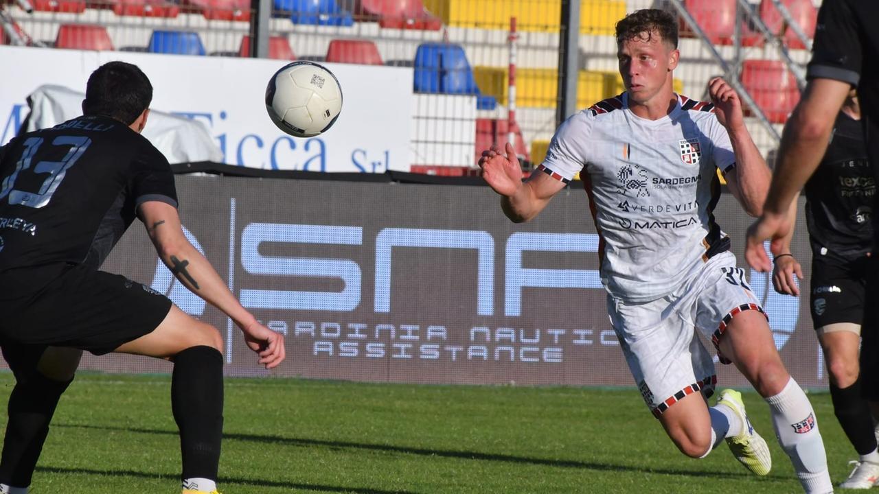 Torres-Carpi 4-2: LE PAGELLE