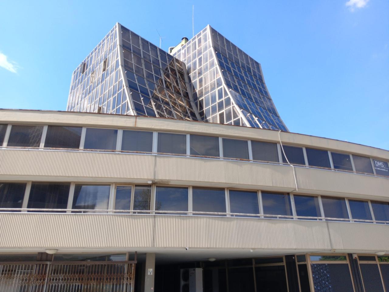 Fallito un “pezzo” del Direzionale 70 a Modena: la torre nord all’asta per 6 milioni