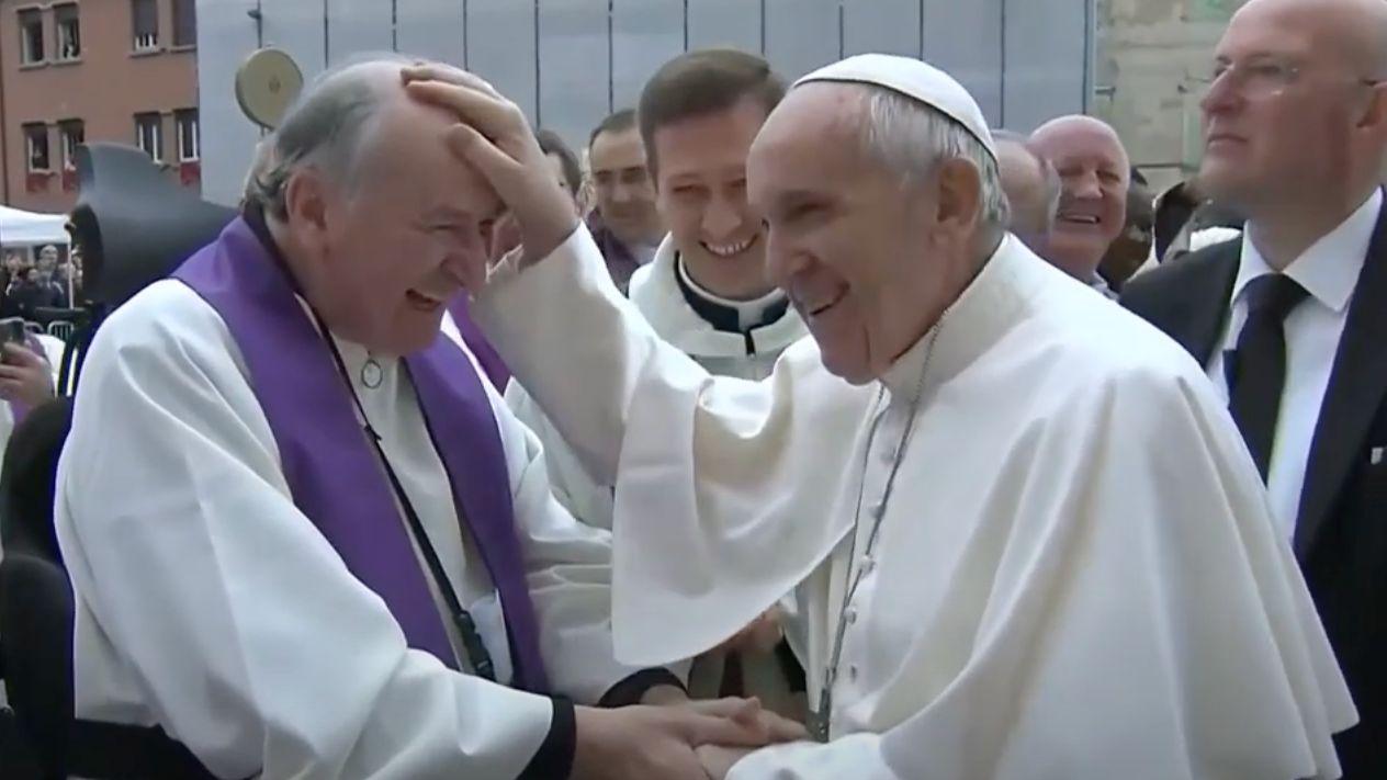 L'incontro tra don Gianni Gilli e Papa Francesco