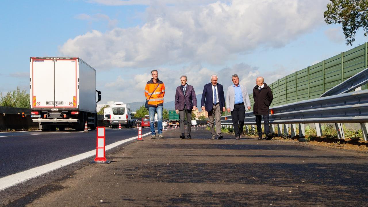 La corsia di emergenza inaugurata sulla Fi-Pi-Li