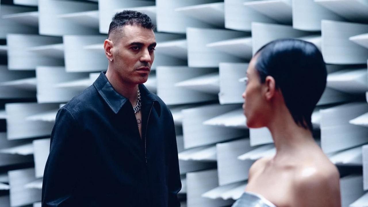 Camera anecoica. Cos’è la stanza in cui Marracash ha girato il videoclip di “Lei”