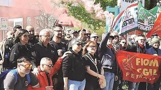 Ostellato, licenziamento per 50 lavoratori via pec