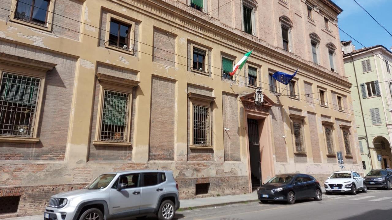 Il Tribunale di Modena