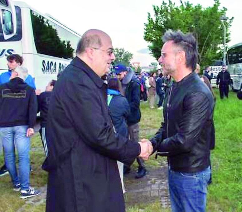 Giubileo degli adolescenti, 1.700 reggiani a Roma. Nek ha accompagnato la figlia alla partenza