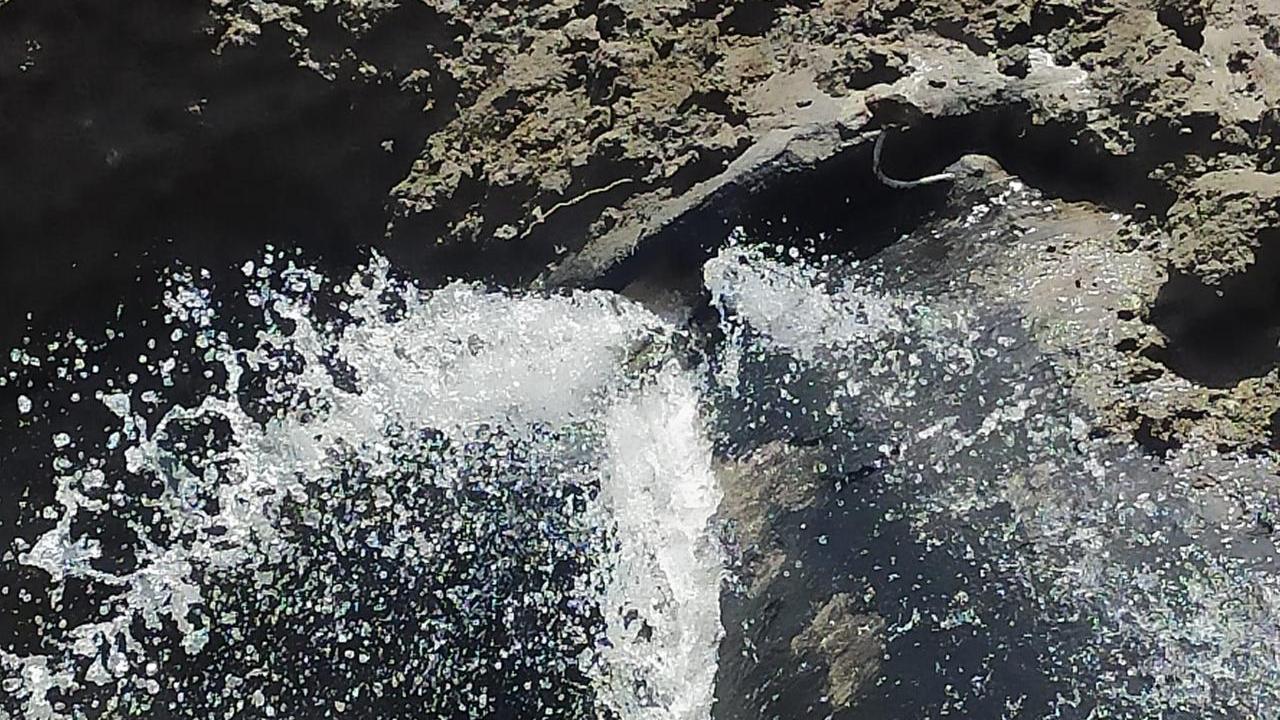 Una perdita d'acqua sulla rete del Coghinas 2