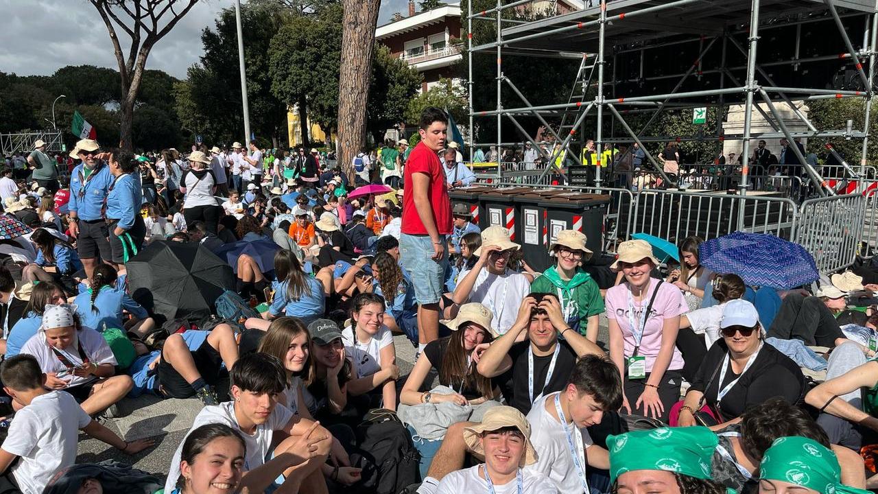Un gruppo di giovani modenesi a Roma