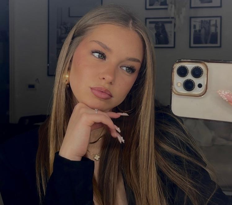 Linda, tiktoker 16enne da 7 milioni di mi piace. «Ma sogno il cinema»
