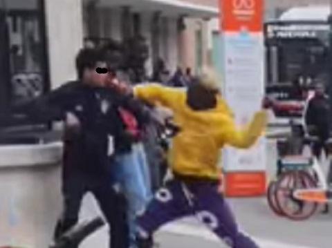 Zona stazione, aggredisce e sfregia al volto il rivale: denunciato un 33enne