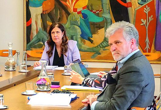 
	La presidente Todde con l'assessore Bartolazzi

