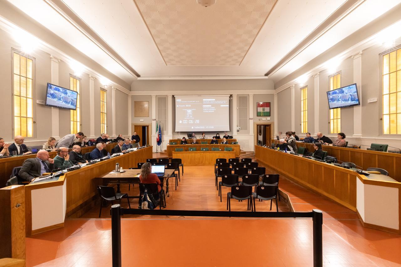 Ferrara, «recuperati 8 milioni Imu». La replica: «Le tasse sono aumentate»