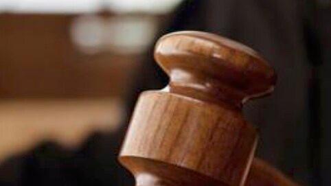 Pistoia, permessi di soggiorno “facili”: licenziamento definitivo per impiegato delle Poste