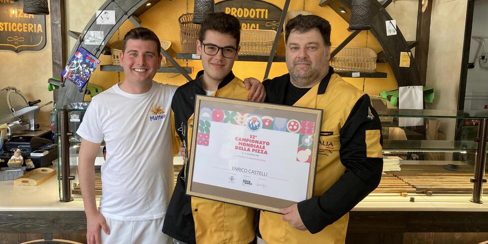 In un forno di Cecina si può mangiare la pizza nella top 10 al mondo: l'impasto particolare e la ricetta con il polpo