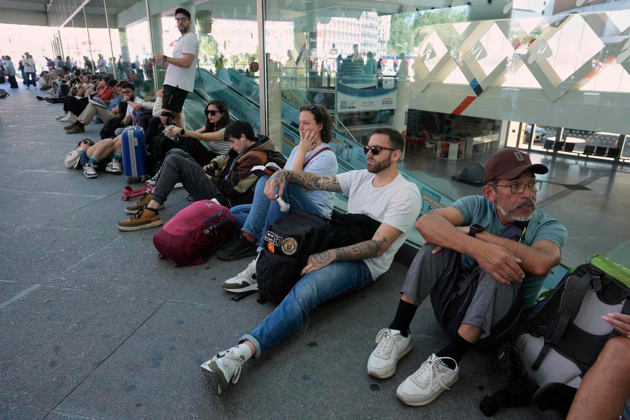 Blackout in Spagna, la testimonianza di un sardo: «Sembrava di essere in un film»