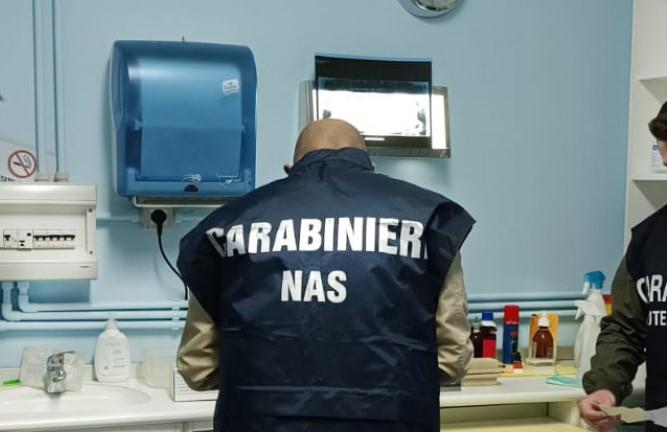 
	I controlli del Nas in uno studio odontoiatrico

