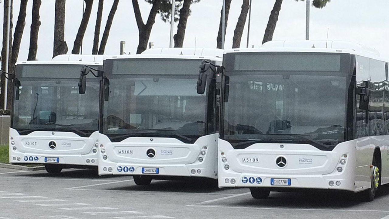 Pullman di Autolinee Toscane (foto archivio)