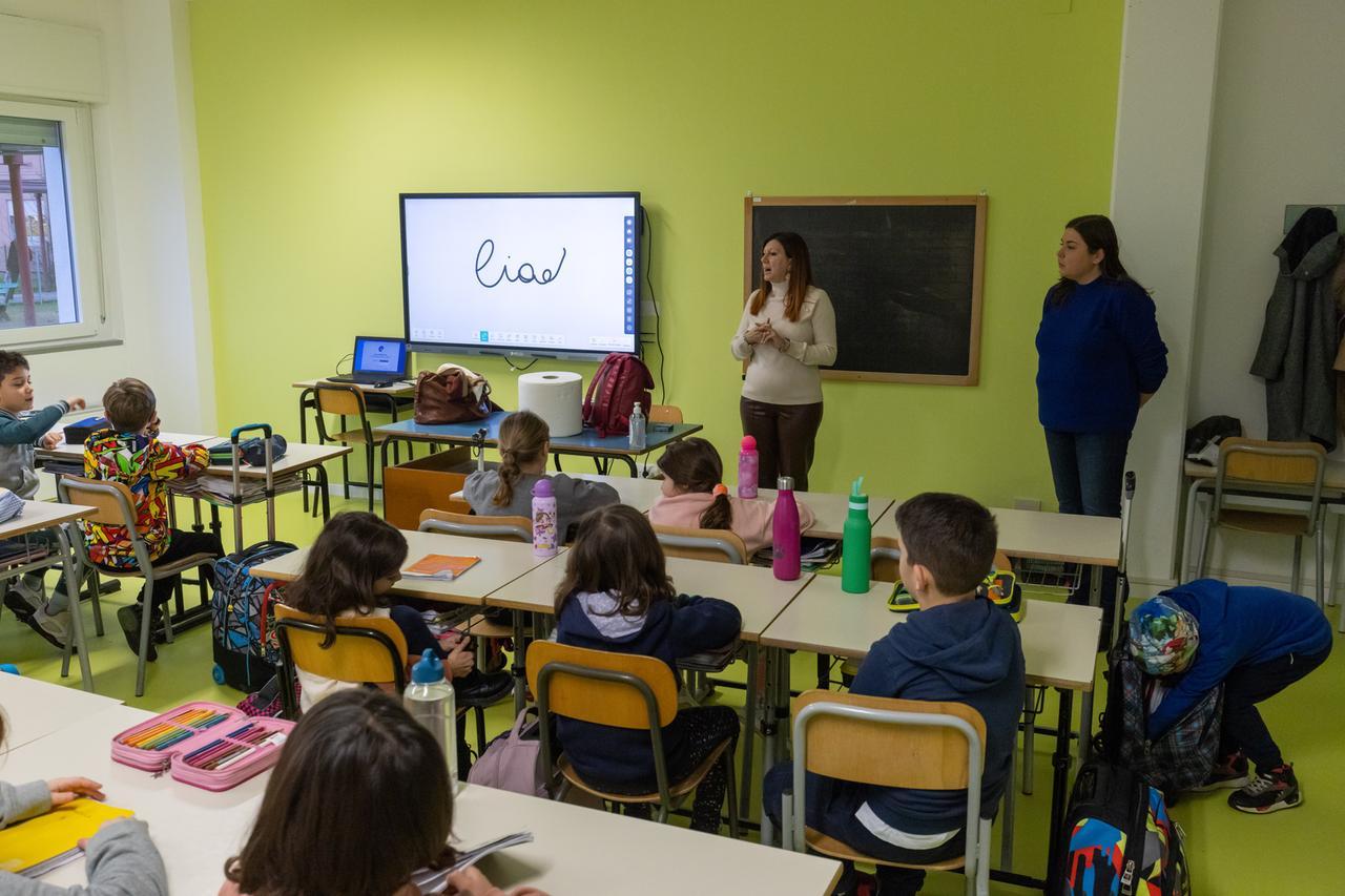 Calano i posti nelle scuole regionali, Ferrara si conferma: meno 10 banchi