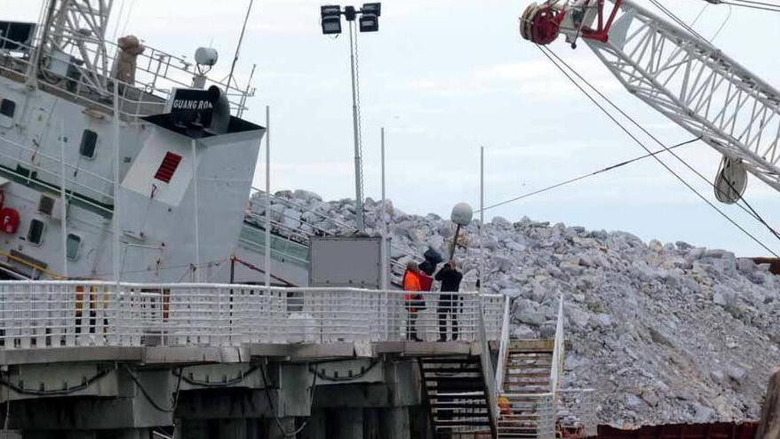 La nave (foto Cuffaro)