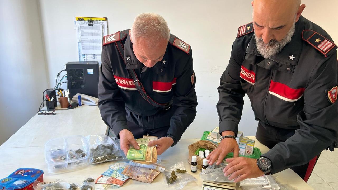 Da ladro di auto a spaccio di droga: trovato dai carabinieri