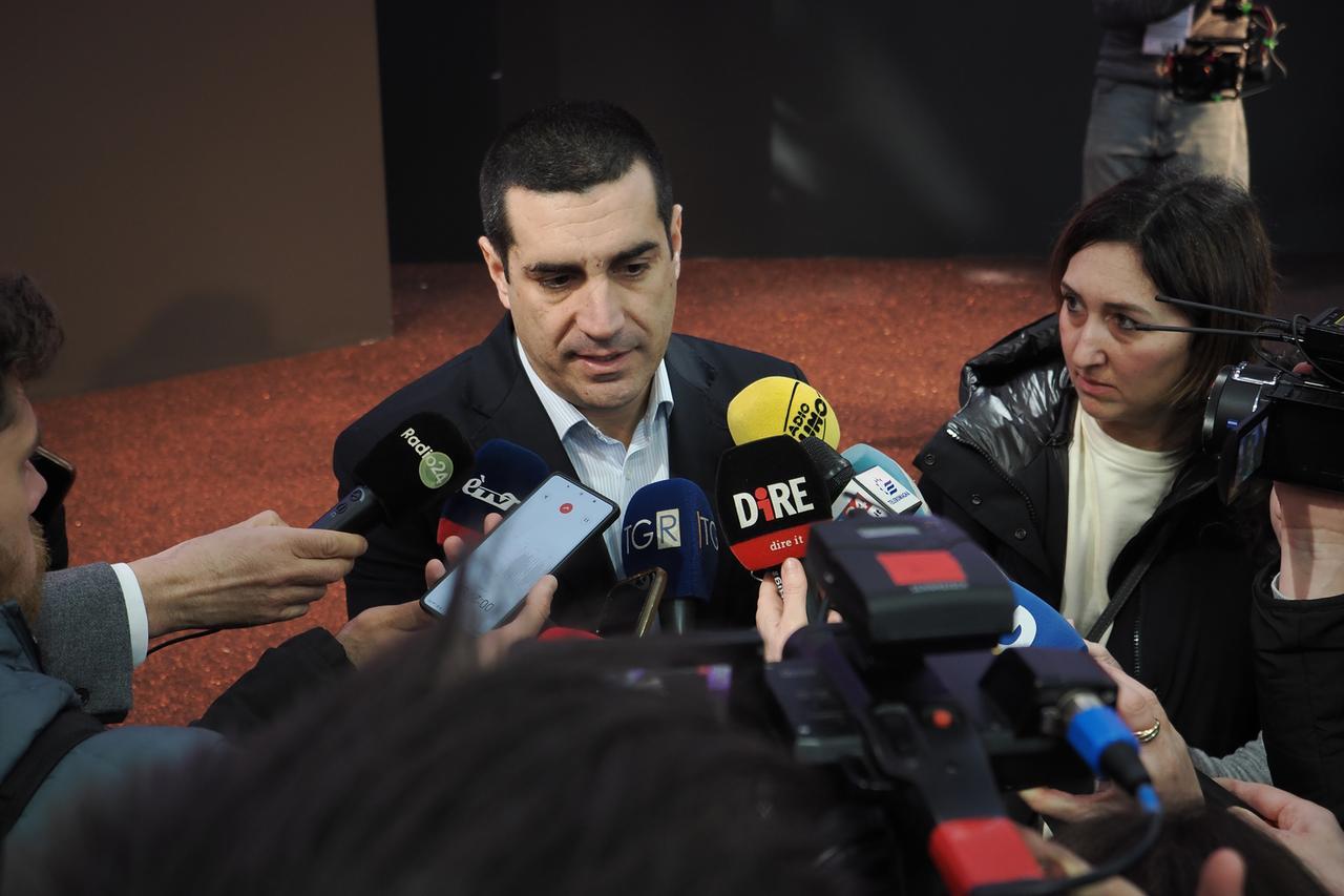 Sanità, de Pascale prosegue sulla sua linea: «Non riapriremo i punti nascita chiusi»