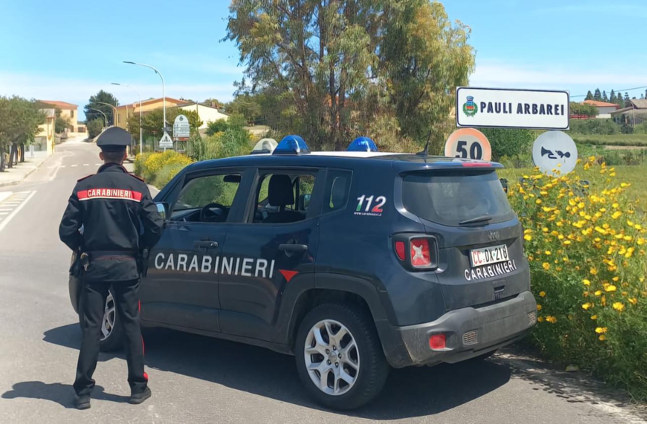 Anziani adescati con finte avance, arrestate due donne: ecco come agivano