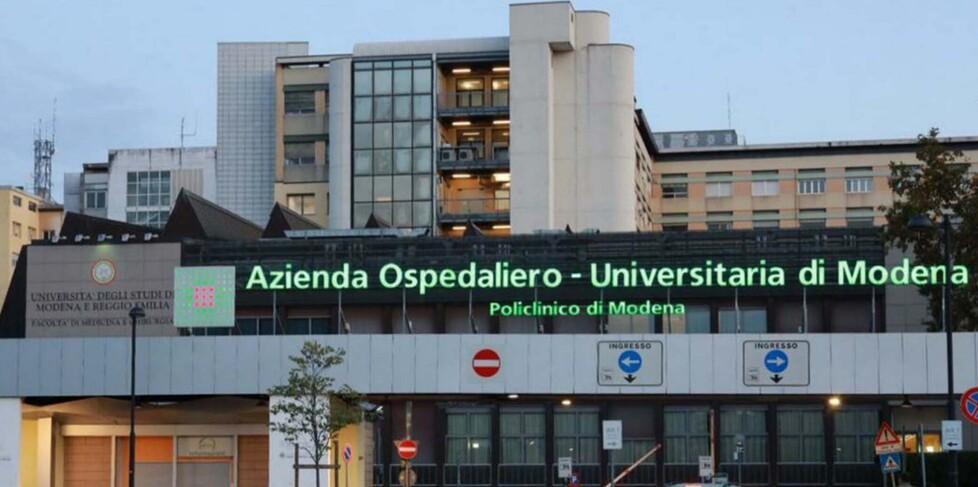 
	L'ingresso principale dell'ospedale Policlinico a Modena

