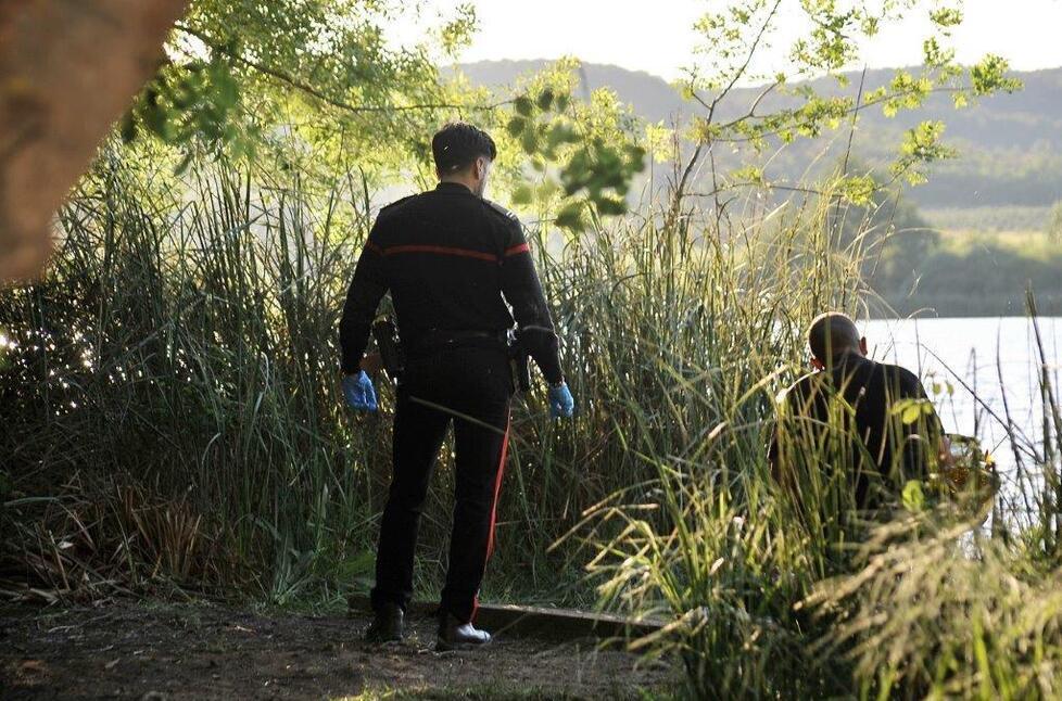 
	I carabinieri al lago (foto Grassi)

