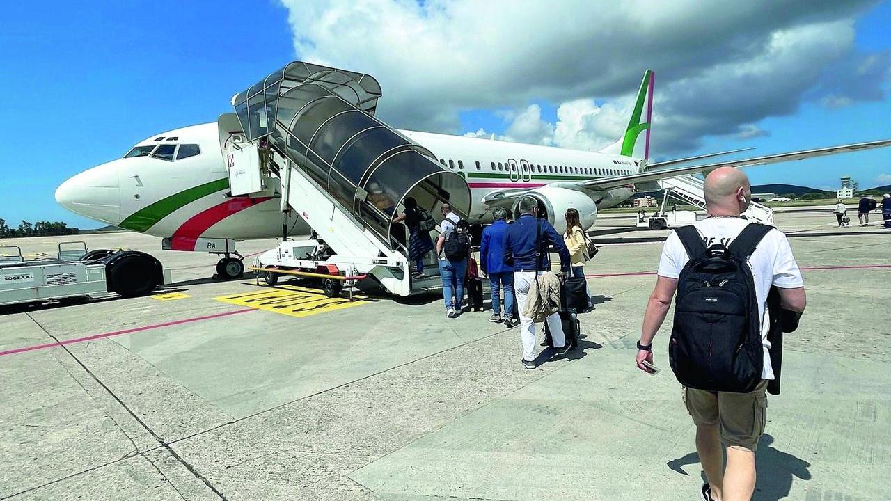 Continuità aerea, l’assessora Manca: «Il bando pronto per l’estate, basta critiche»