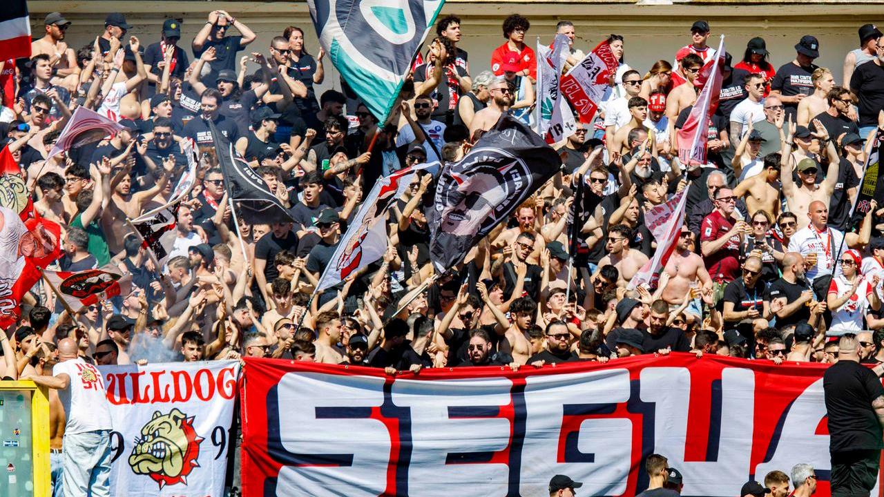 Bari-Pisa, clima caldo al San Nicola: c’è aria di contestazione