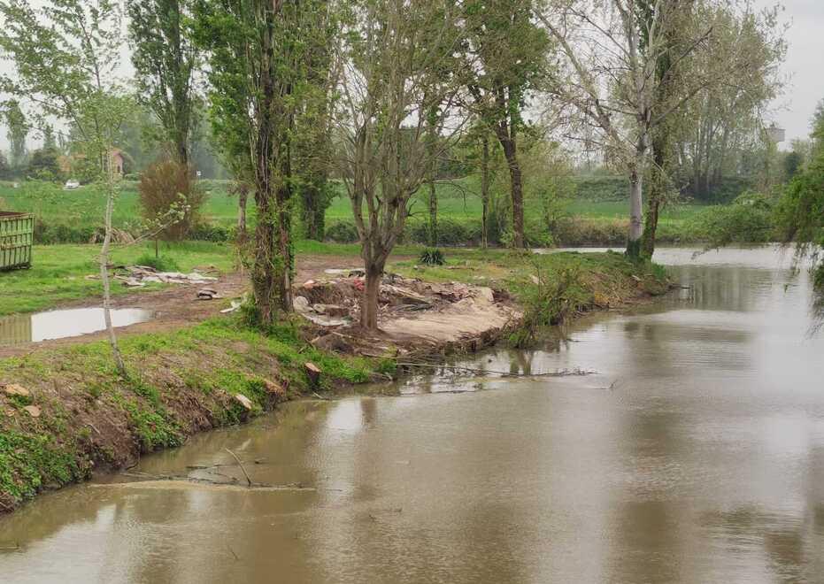 Demolito il bilancione di Contrapò, delusione tra chi voleva salvarlo