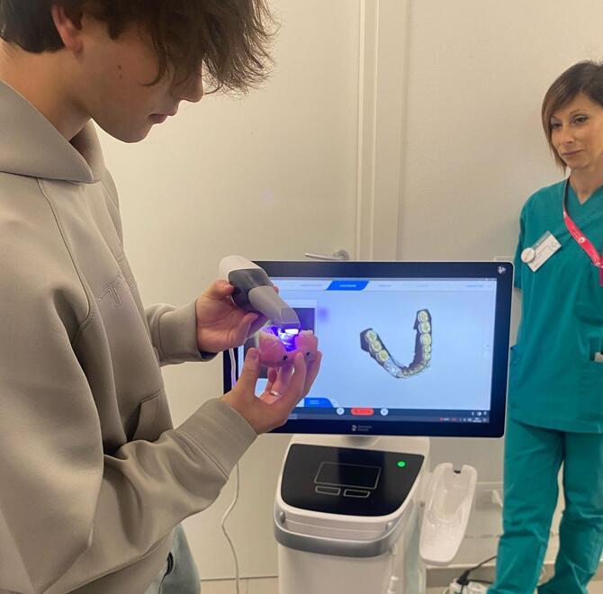 Fazio: «Ogni protesi non è solo un dente ma un pezzo di vita da ricostruire»