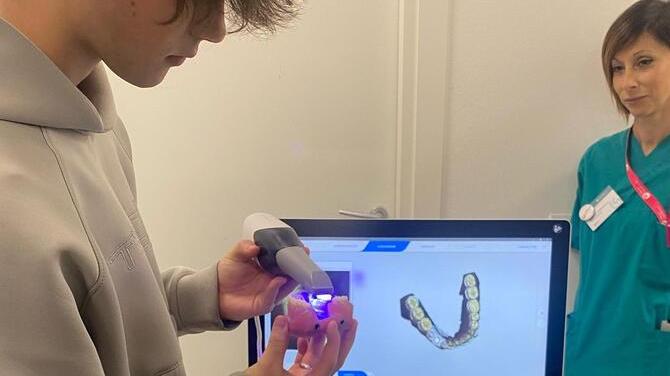 Fazio: «Ogni protesi non è solo un dente ma un pezzo di vita da ricostruire»