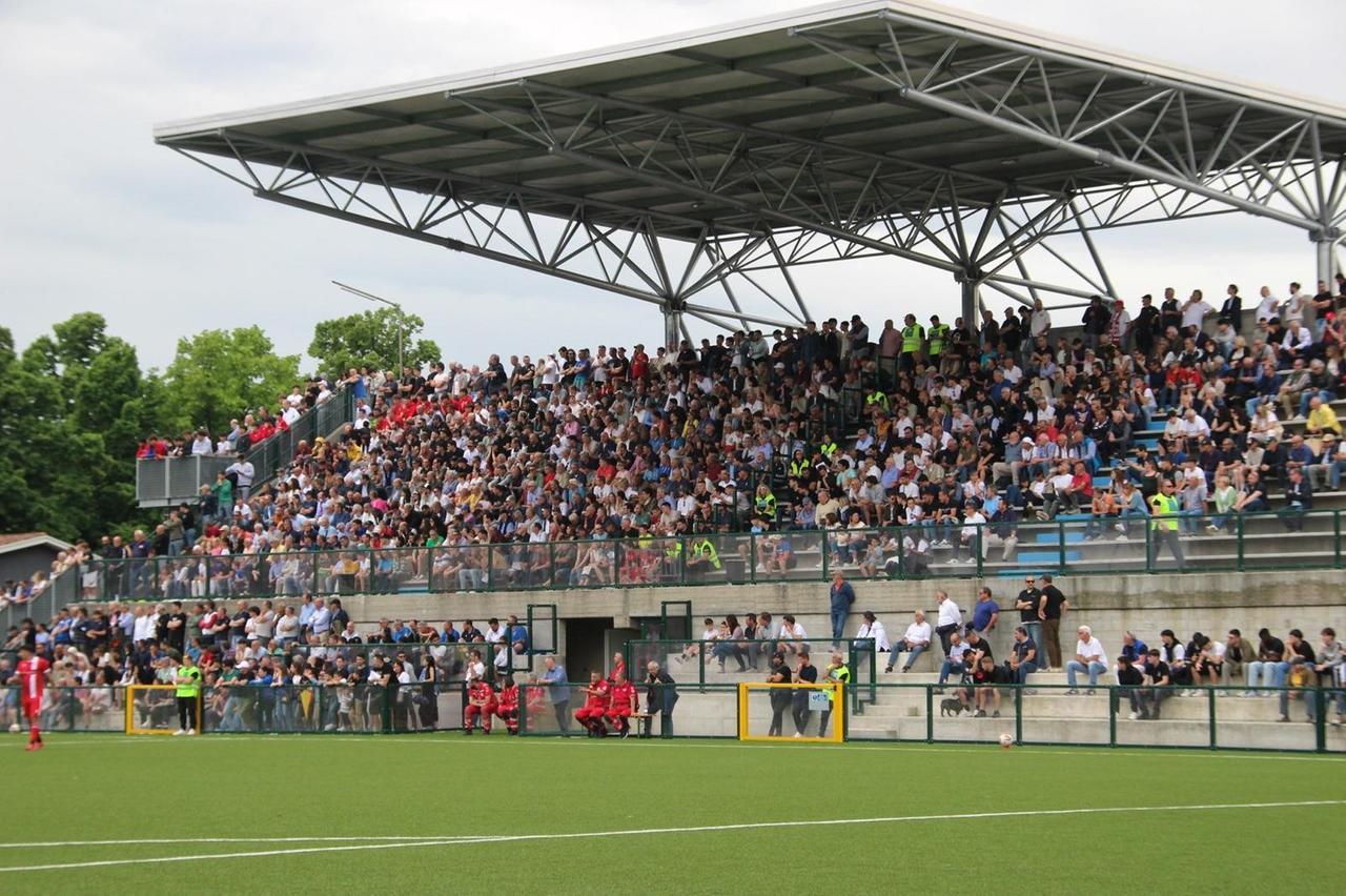 Correggese: in 300 fuori dallo stadio per lo spareggio promozione
