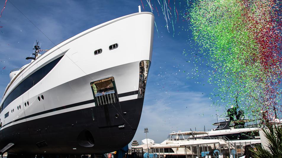 Livorno, nuovo super yacht varato da Benetti