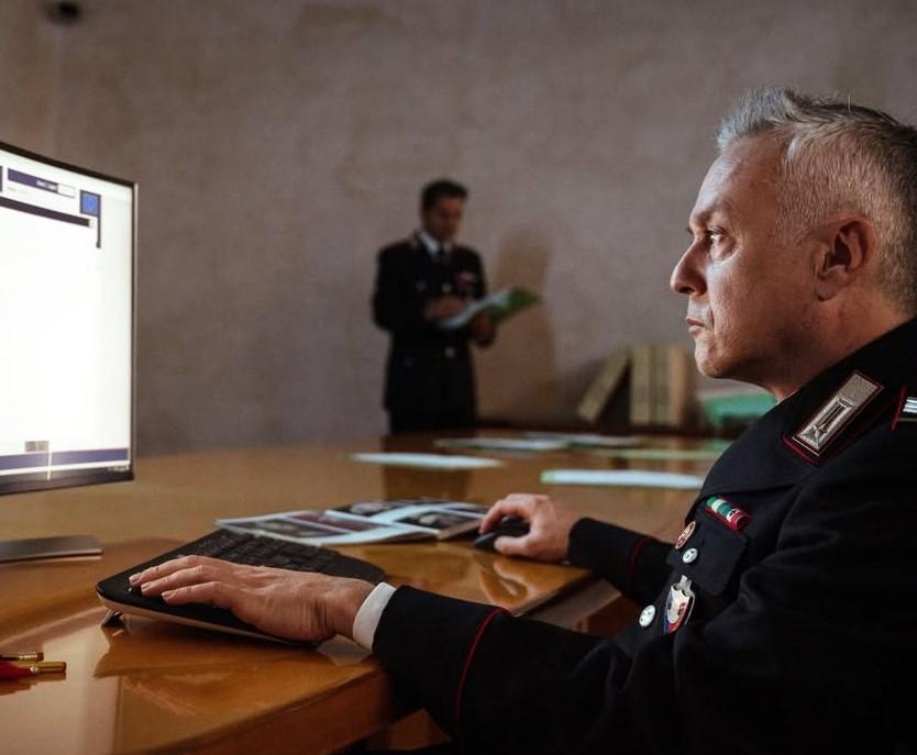 Lucca, hackerano la mail  e intascano 39mila euro