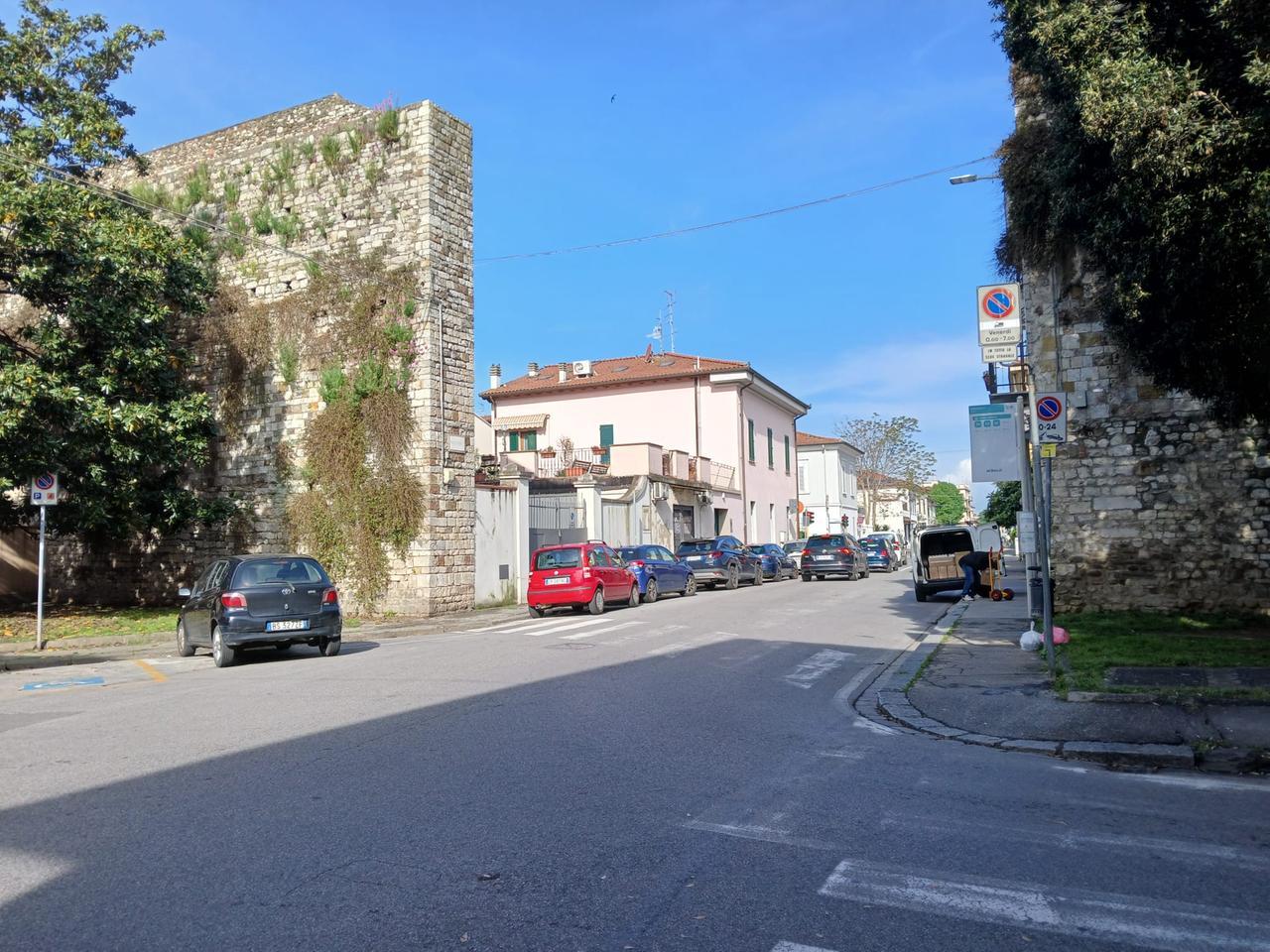 
	Il punto dove &egrave; stato soccorso il cinese ferito da colpi di arma da fuoco

