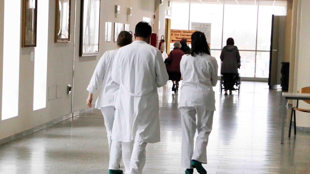 Sanità, i sindaci bocciano i bilanci. Il «dispiacere» della neodirettrice